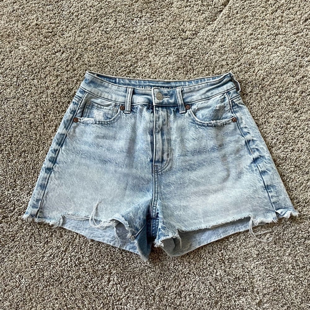 American Eagle Mom Short